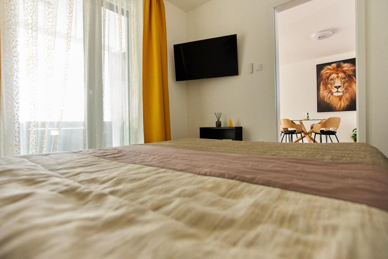 Starlight Bronze Szeged- Exclusive Διαμέρισμα Εξωτερικό φωτογραφία