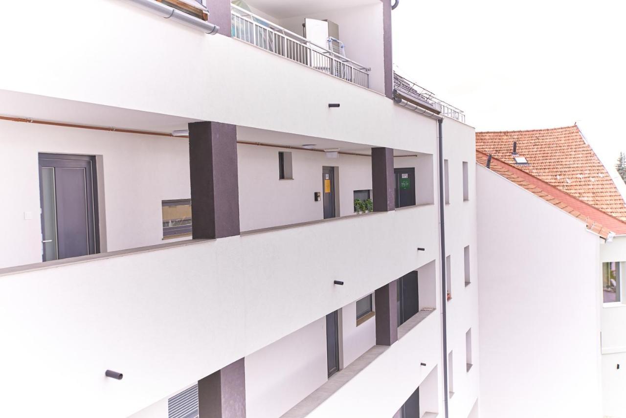 Starlight Bronze Szeged- Exclusive Διαμέρισμα Εξωτερικό φωτογραφία